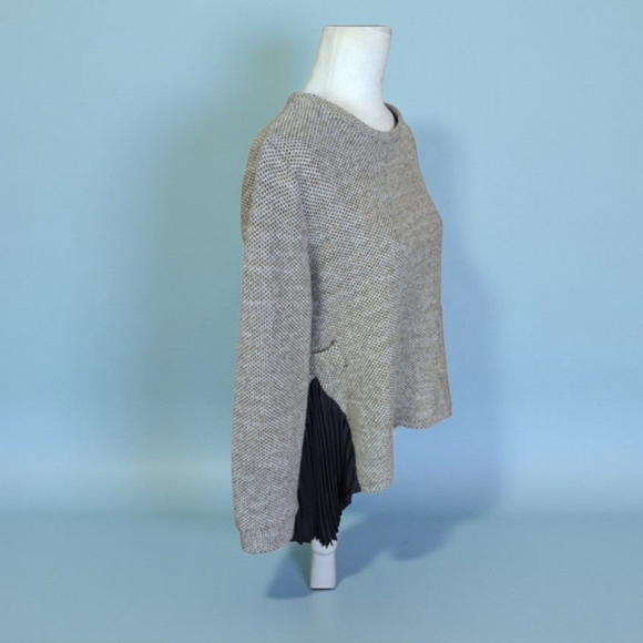 THML Tweed Nubby Knit Black/ Cream  Boxy Pleated Godet Black Sides Sz M - Picture 1 of 8